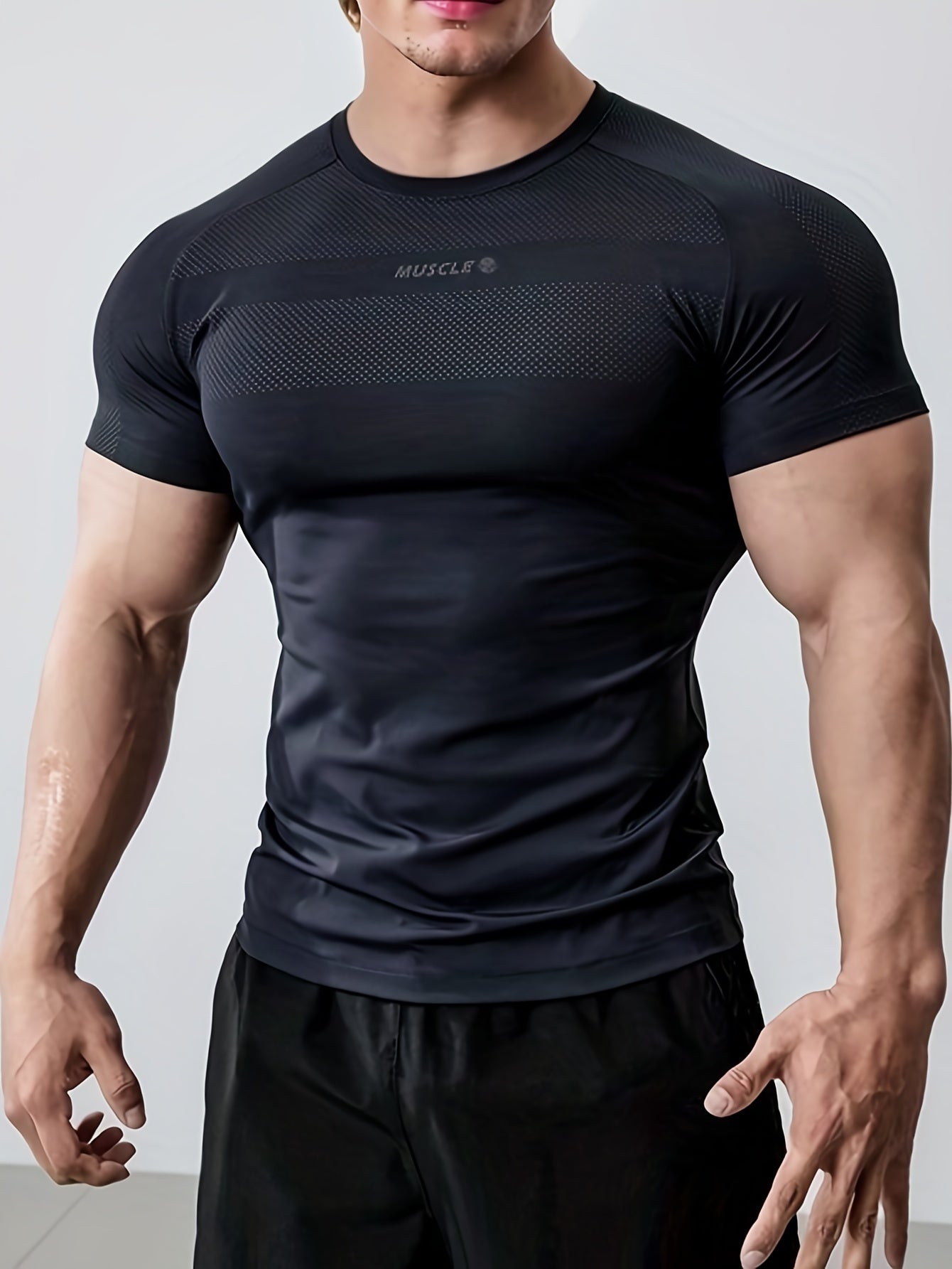 Casual slim fit men's t-shirt for summer outdoor activities