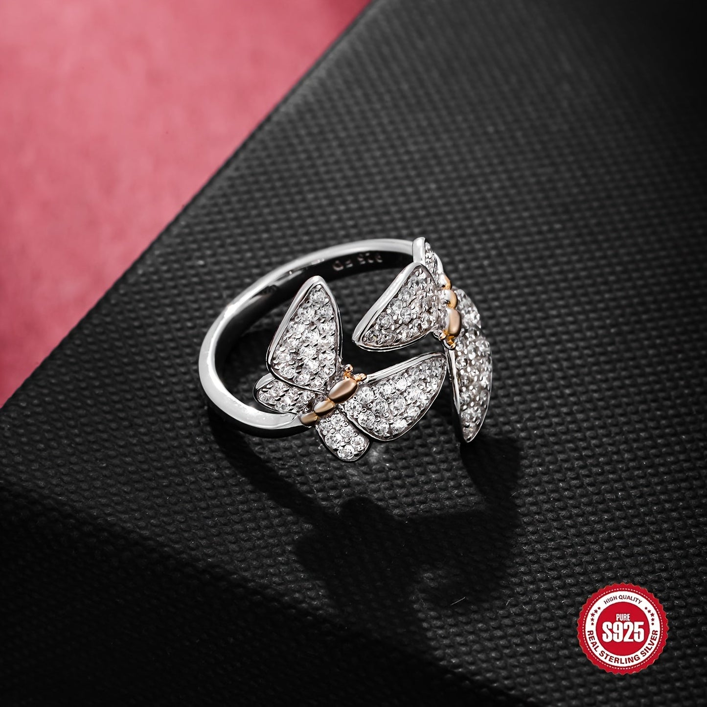 This elegant S925 silver double butterfly ring set with full zirconia is both stylish and delicate. It features an adjustable opening, making it a perfect gift for your girlfriend on Valentine's Day. It is also suitable for wearing with banquet outfits.