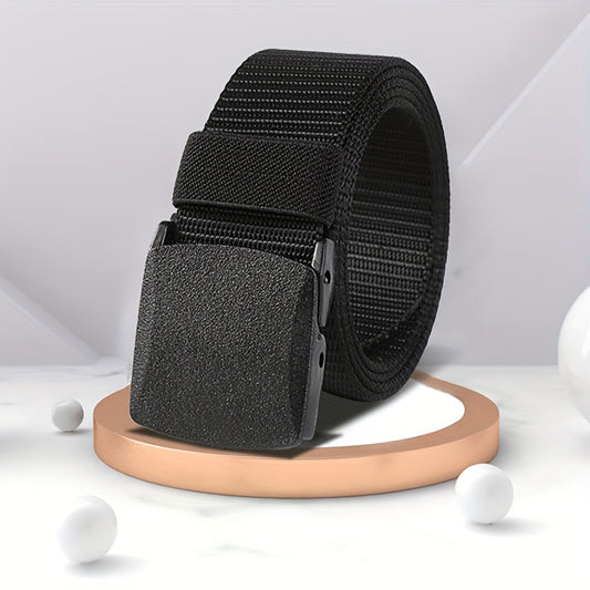 Smooth buckle nylon belt, hypoallergenic, ideal for casual and outdoor wear in black.