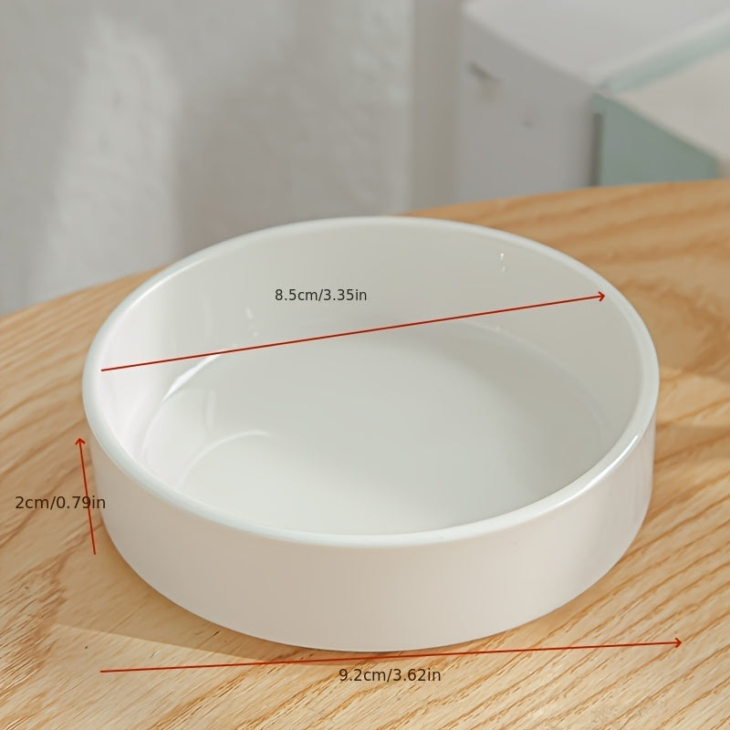 The Brazilian wood tray includes a mini white ceramic saucer for pots, which can be used for office desk decorations, as a base for flower pots, or as office decor. Plants are not included.