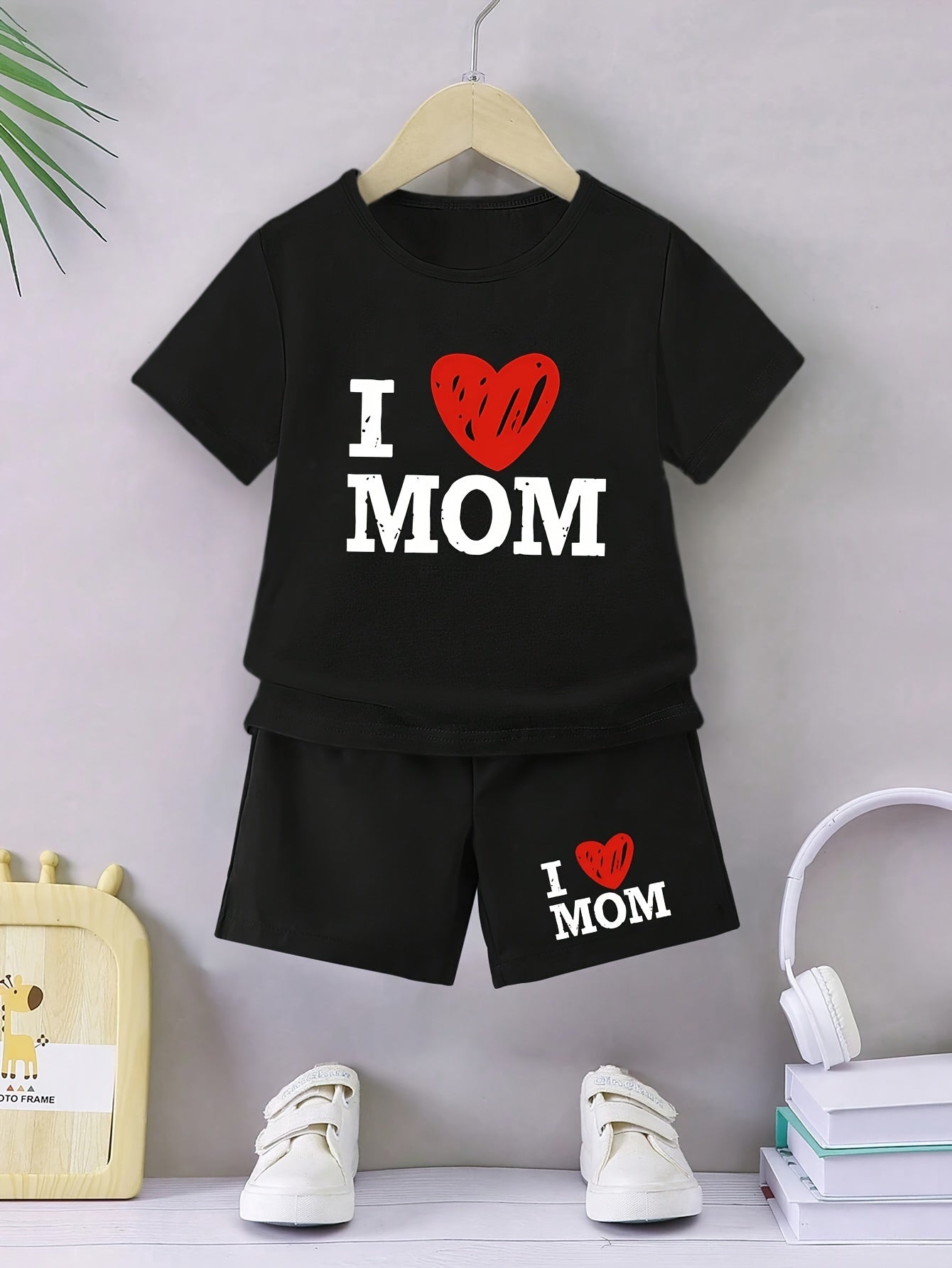 2-piece Boys' "I Love Mom" Tee & Shorts Set - Soft polyester blend, machine washable, ideal for Mother's Day and outdoor activities.