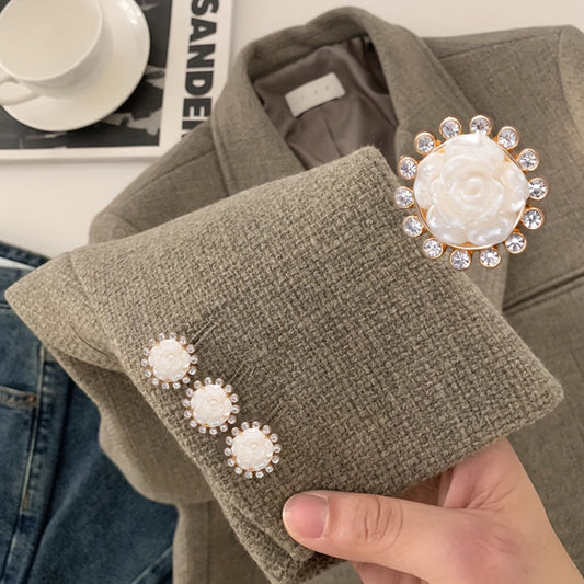 Five-pack of stylish round flower buttons adorned with rhinestones, made of alloy material. These fashionable hand-sewn decorative pins are perfect for adding flair to shirts, sweaters, coats, jackets, and other DIY fashion accessories for ladies.