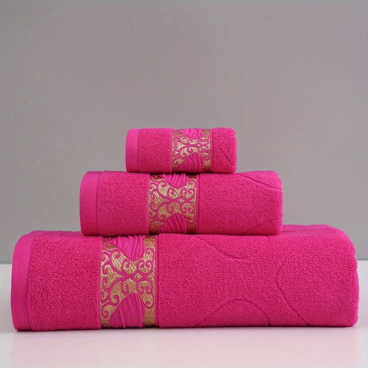 3-piece 100% Cotton Jacquard Towel Set, includes washcloth, hand towel, and bath towel. Absorbent, Quick-drying, Super Soft, and Skin-friendly. Ideal for home bathroom.