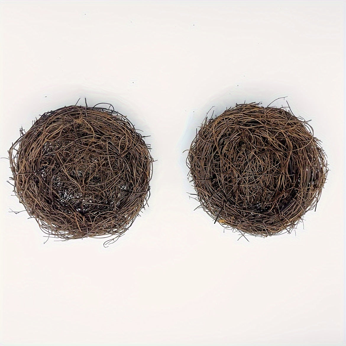 2pcs handmade natural rattan bird nests for garden or party decor, suitable for bird species. Eggs not included.