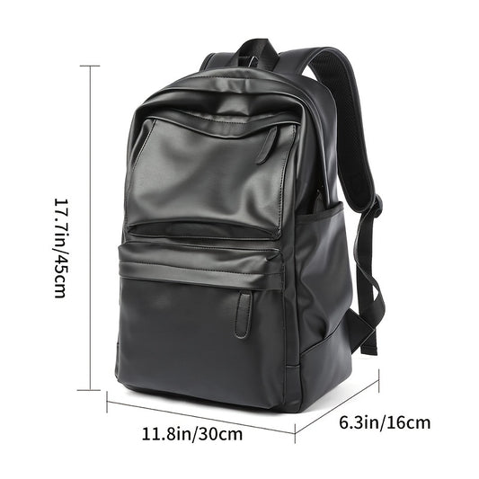 Waterproof travel bag with laptop compartment suitable for casual use, measuring 39.62 cm.