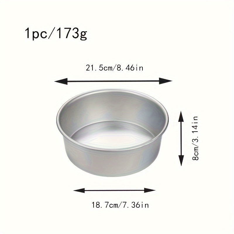 One set includes three round cake baking molds with diameters of 10.16cm, 15.24cm, and 20.32cm. These molds have fixed bottoms and can be used for baking chiffon cakes, jelly puddings, mousses, and more. Perfect for home kitchens, bakeries, and parties