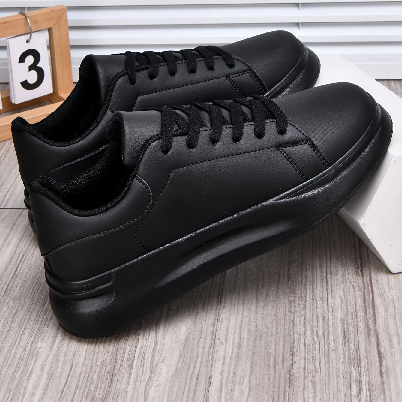 Skateboard Shoes for Men