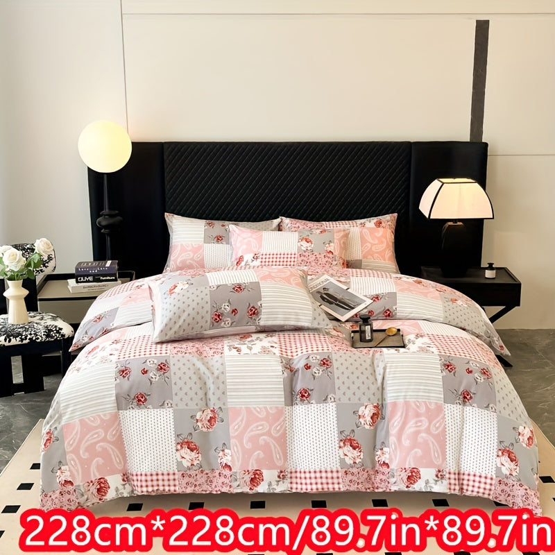 Soft and skin-friendly, this Pink Patchwork Print Quilt Cover Set is made of Polyester Microfiber Brushed Fabric. Perfect for bedroom and guest room decor, this set includes 1 quilt cover and 1 or 2 pillowcases (coreless). Complete your home furnishings