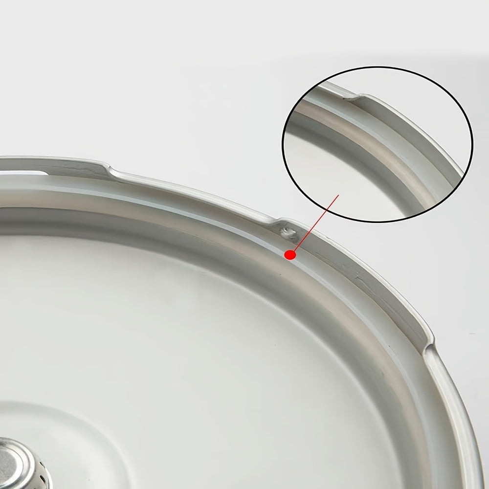 Replace the gasket O-ring on your electric pressure cooker with this durable silicone seal ring. This non-electric kitchen accessory is a vital pressure cooker sealing part.