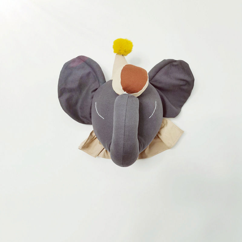 Introducing the cute Nordic-style elephant head wall decor for children's rooms. Perfect for adding a touch of whimsy to any space, these darling elephant toys also double as photography props for kids' photoshoots.