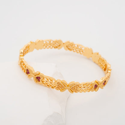 Luxurious Ethnic Style Bracelet for Dubai Women's Fashion in the Middle East - A European and American Hand Ornament fit for a Bride, with the elegance of a Closed Mouth Bracelet inspired by African Nigeria Women's Wedding Accessories.