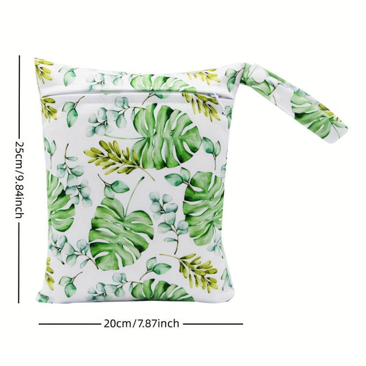 One piece of Banana Leaf Print Small Reusable Wet Bag, measuring 20*25cm