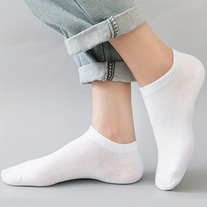 15 pairs of soft, lightweight unisex low cut socks, suitable for both men and women.