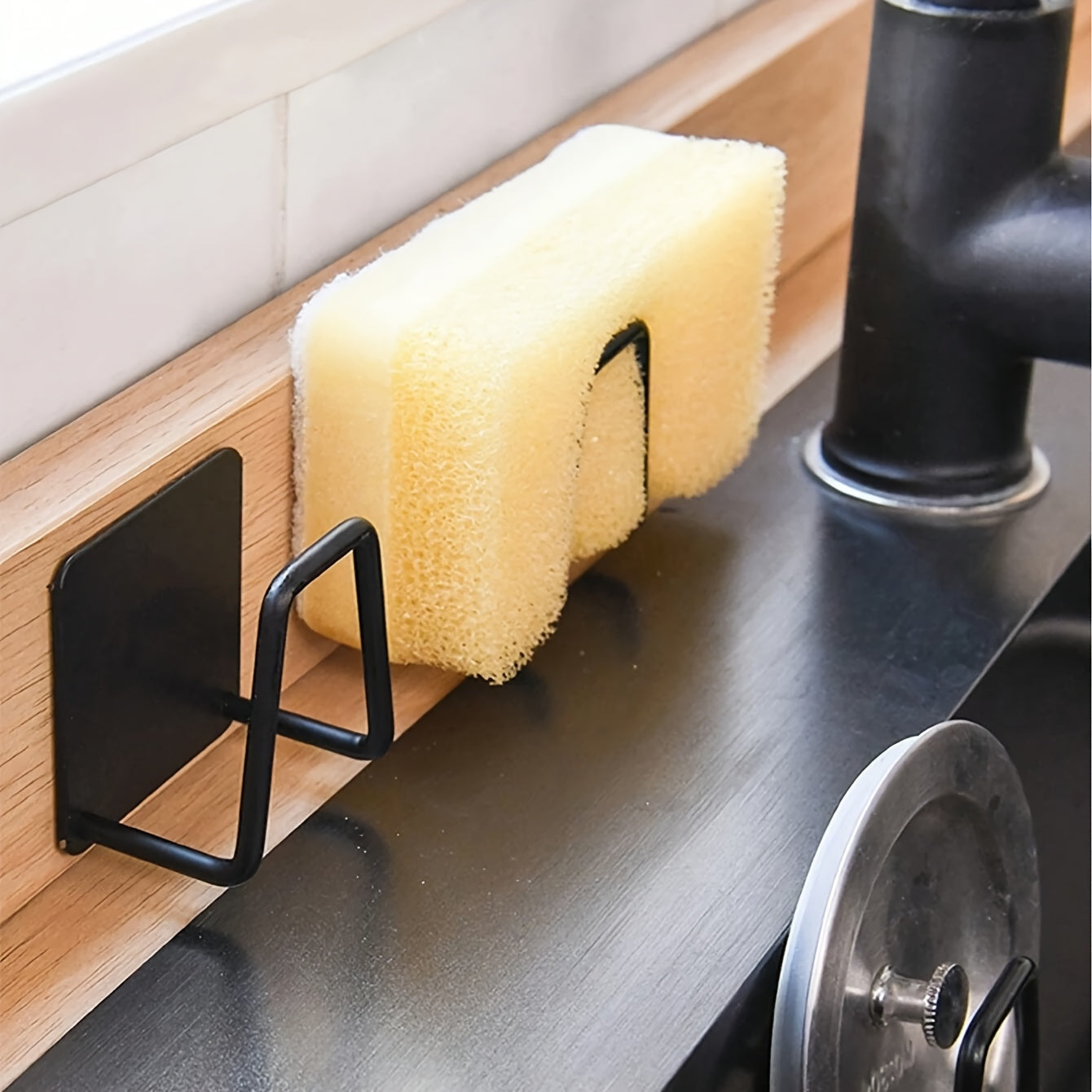 Stainless Steel Wall-Mounted Sink Caddy - Metal Sponge Holder with Casual Style Design, Easy to Install Kitchen Storage Rack for Cleaning Supplies, No-Drill Required