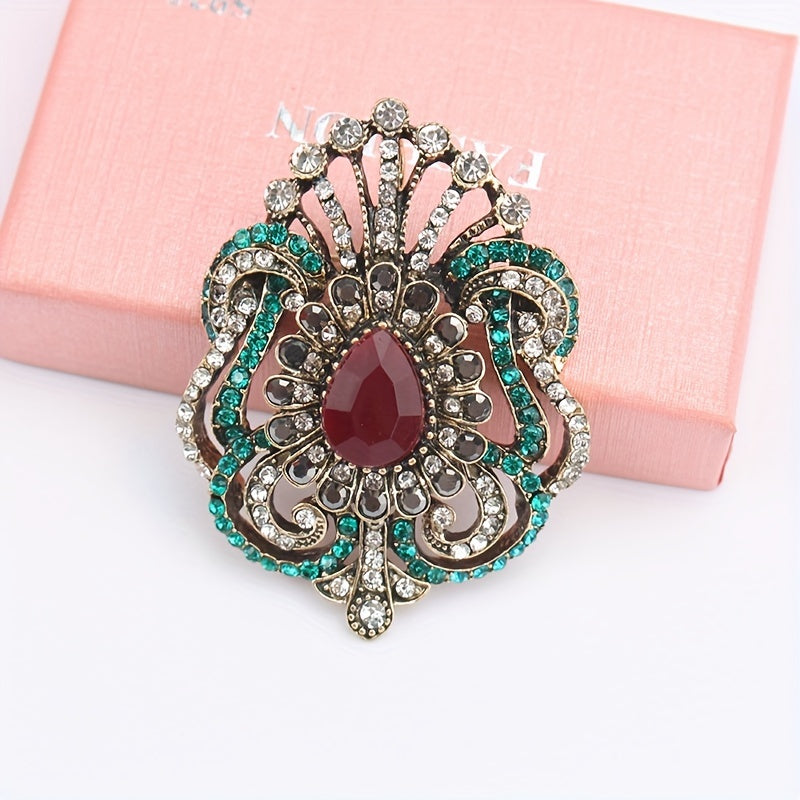 Brooch Pin in Vintage Baroque Style, featuring Irregular Shape and Teardrop Embellishment, perfect for Fashion Accessories