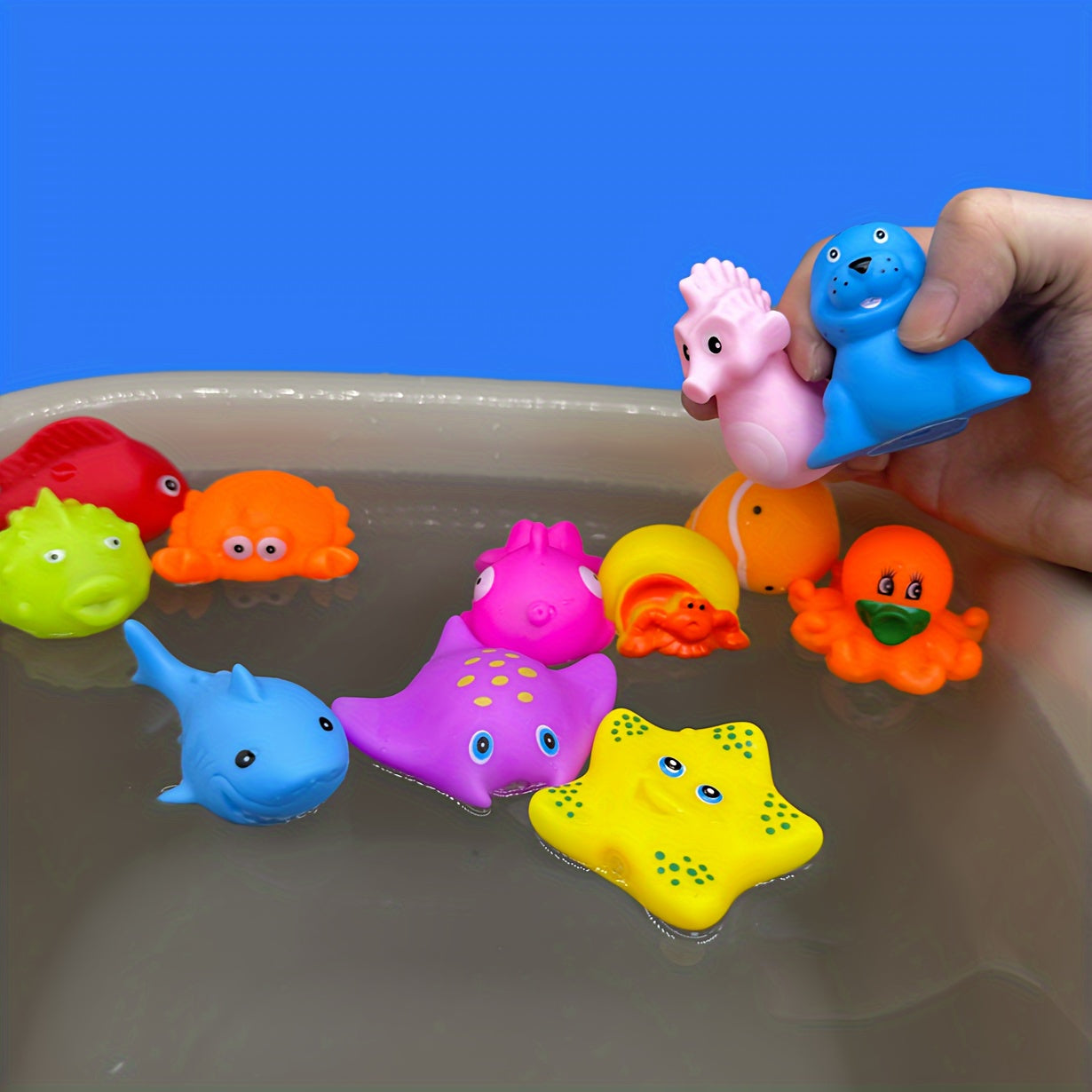 Bath Time Fun Set with 12 Colorful Rubber Animal Toys for Kids - Ideal for Water Play, Interactive Fun, Wonderful Gifts for Christmas and Teacher's Day.