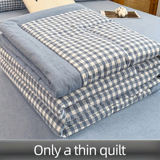 Plaid Summer Quilt with Soft Microfiber Filling, Machine Washable, Lightweight and Space-themed. (Single Piece, Without Pillowcase and Bedsheet)