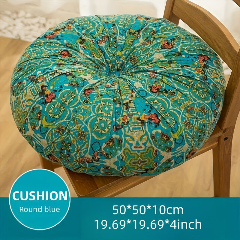 Boho-chic square cushion with pompoms: Versatile and fade-resistant.