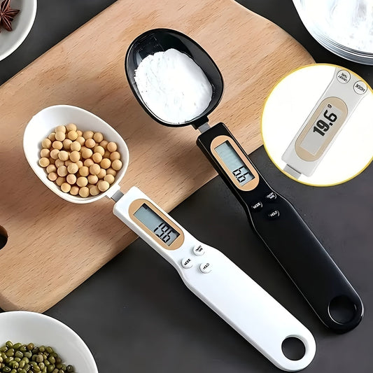 Accurate digital kitchen scale ideal for baking, cooking, and making coffee - comes with 1 button battery, made of food-safe plastic, and suitable for measuring flour and milk.