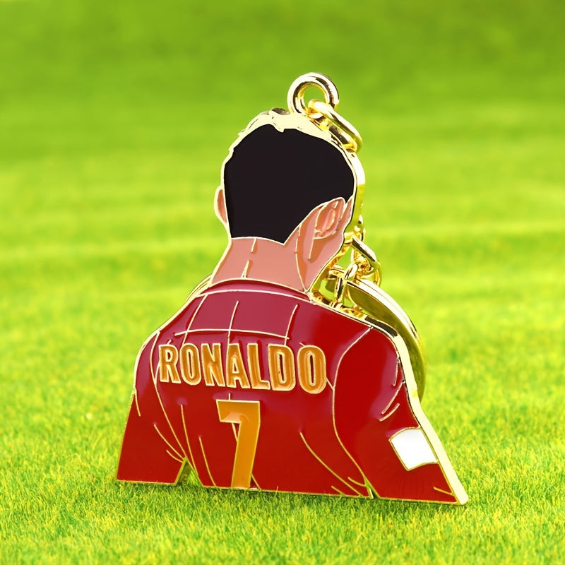 Keychain featuring the silhouette of Cristiano Ronaldo - Made with Zinc Alloy, has a sporty design and is an ideal gift for soccer enthusiasts.