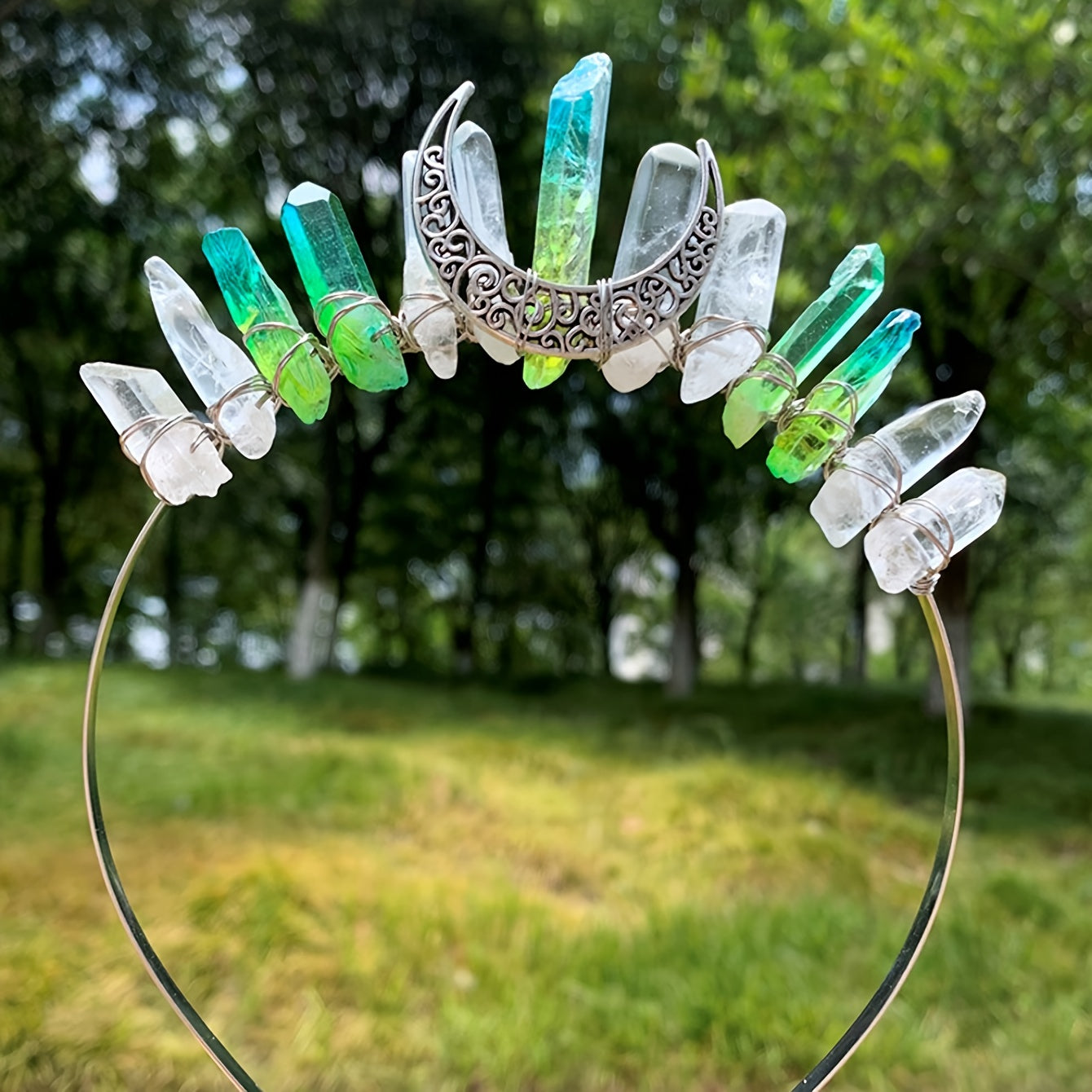 Crystal quartz raw stone crown hairband tiara headband jewelry for weddings and parties for women.