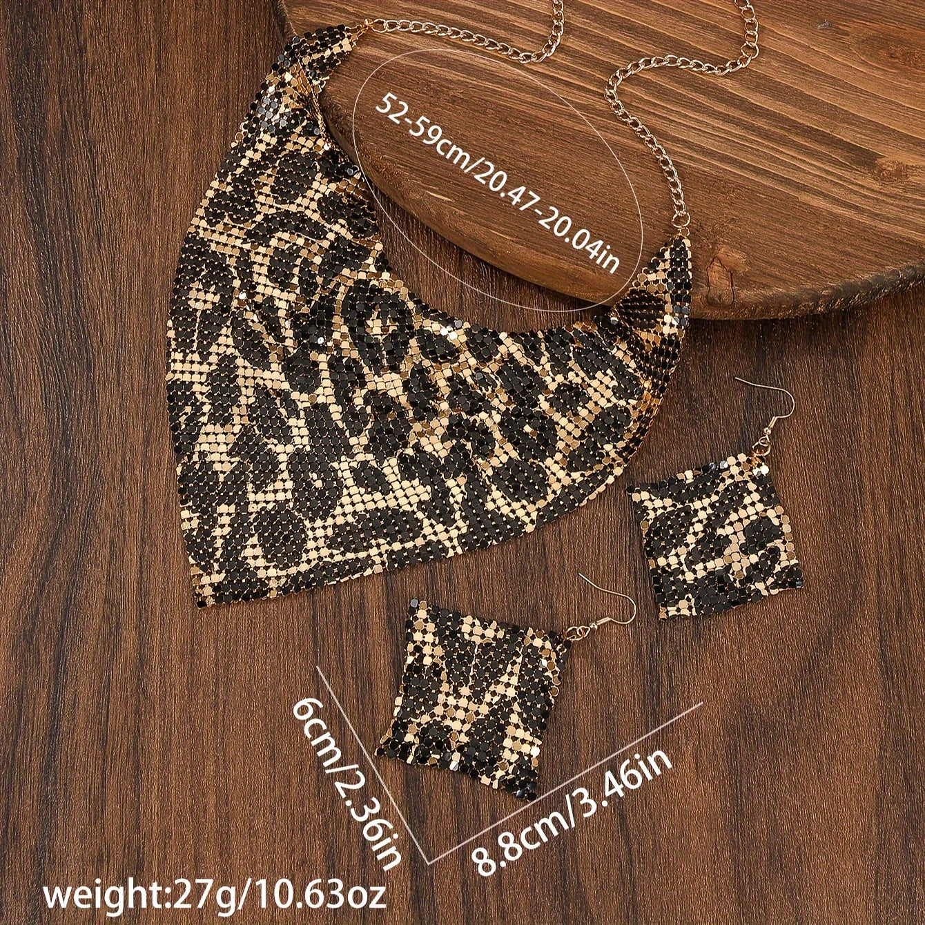 Add a touch of luxury with our Leopard Print Scarf-Style Choker Necklace and Earring Set. Crafted from 14K gold plated zinc alloy, this 3-piece set is perfect for adding a sexy and fashionable touch to any outfit. Suitable for both daily wear and parties.