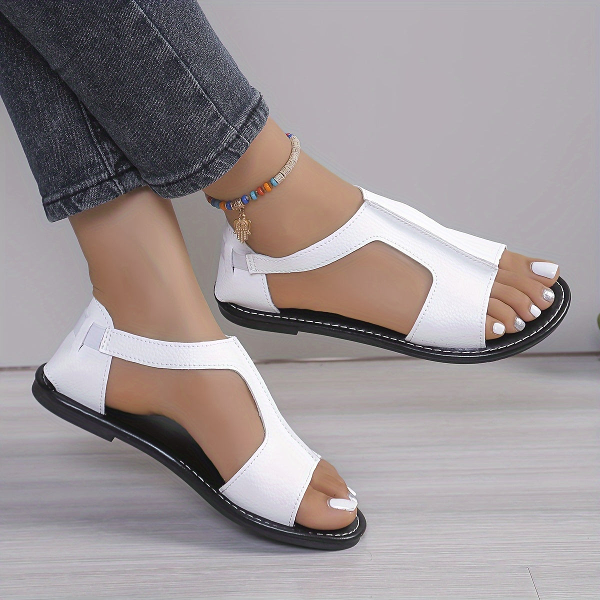 Women's Flat Sandals in Solid Color, Casual Open Toe for Summer, Lightweight Slip-On