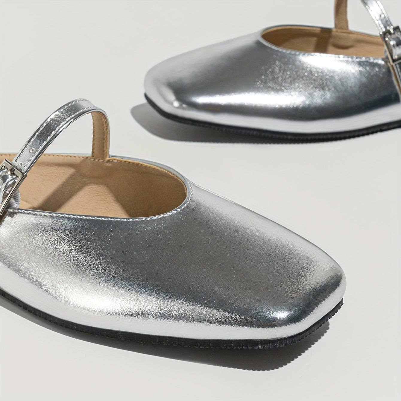 New silvery mule shoes for women, perfect for summer 2024 with soft soles.