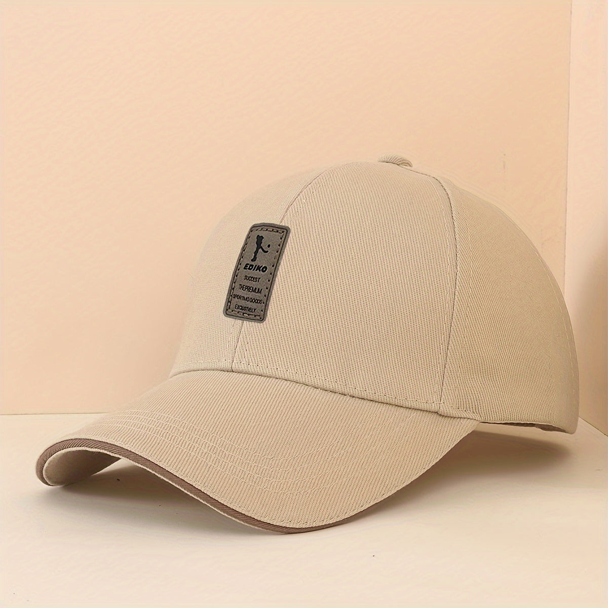 Golf baseball cap for men and women, solid color, lightweight, adjustable sun hat.