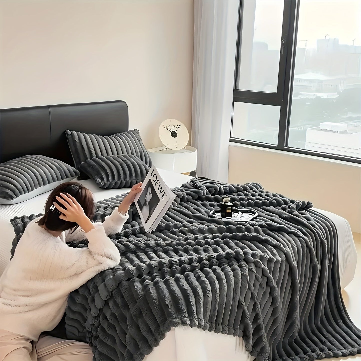 Luxurious Faux Rabbit Fur Shawl Blanket - Cozy and Soft for Sofa, Bed, Office, Travel - Perfect All-Season Gift, Christmas Present - 100cm x 150cm, Contemporary Knit Polyester - Warm and Versatile