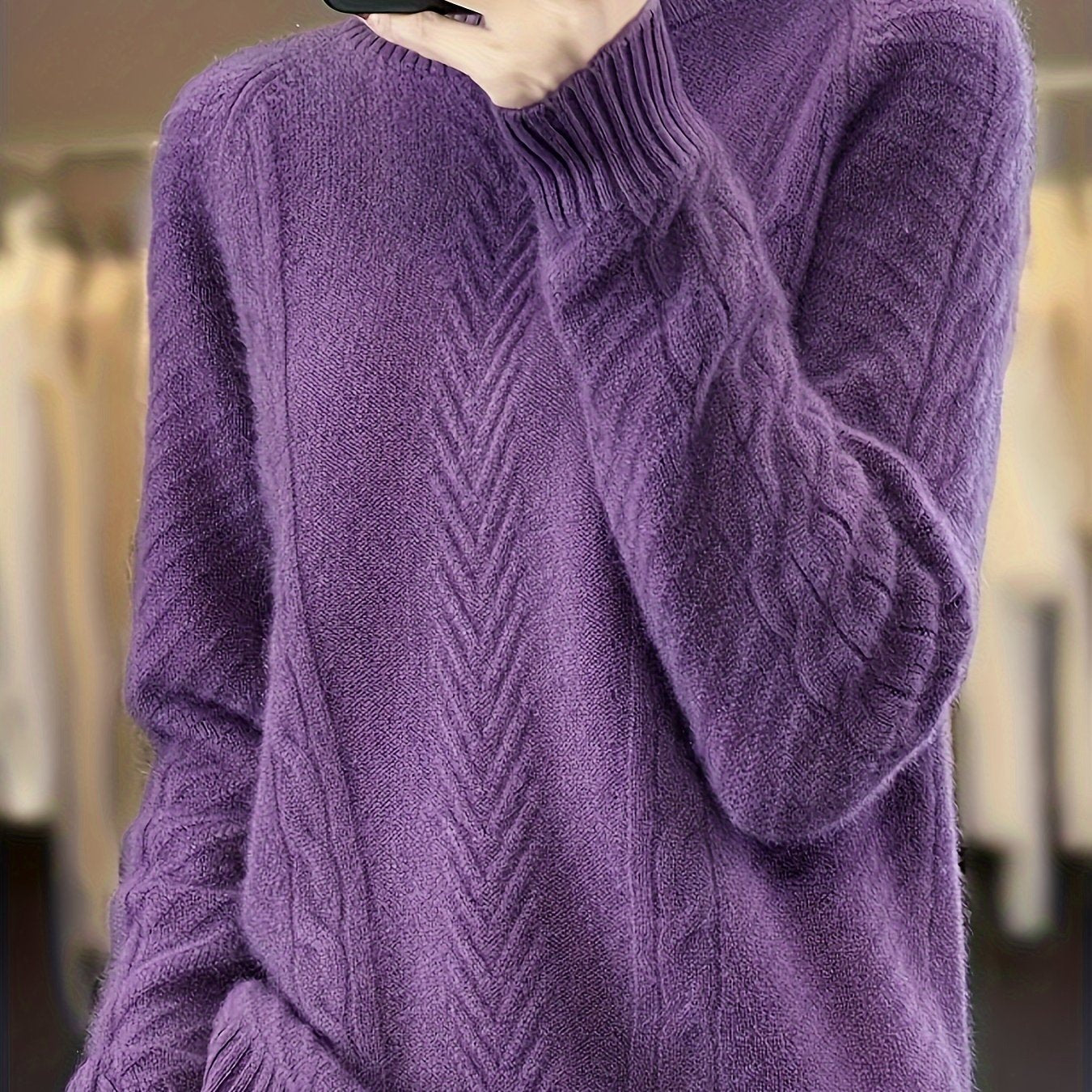 Large round neck long sleeve knitted pullover