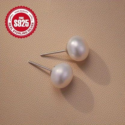 These elegant retro-style sterling silver earrings feature pearl beads, weighing 1g. They are low-allergy and make the perfect gift for women.