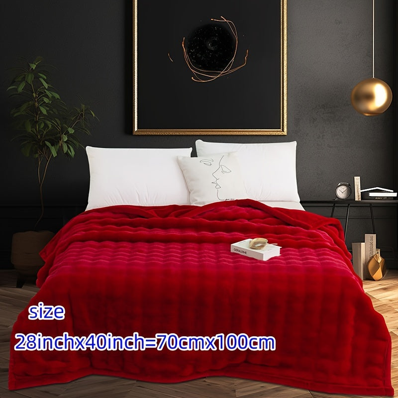 High-quality luxury blanket made of thickened material, featuring rabbit velvet bubble design. This breathable and skin-friendly blanket provides excellent warmth. It is crafted with active printing dyeing technology and is machine washable. Perfect for