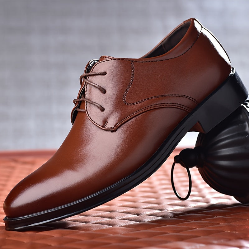 Men's lace-up formal shoes for weddings, parties, and the office.