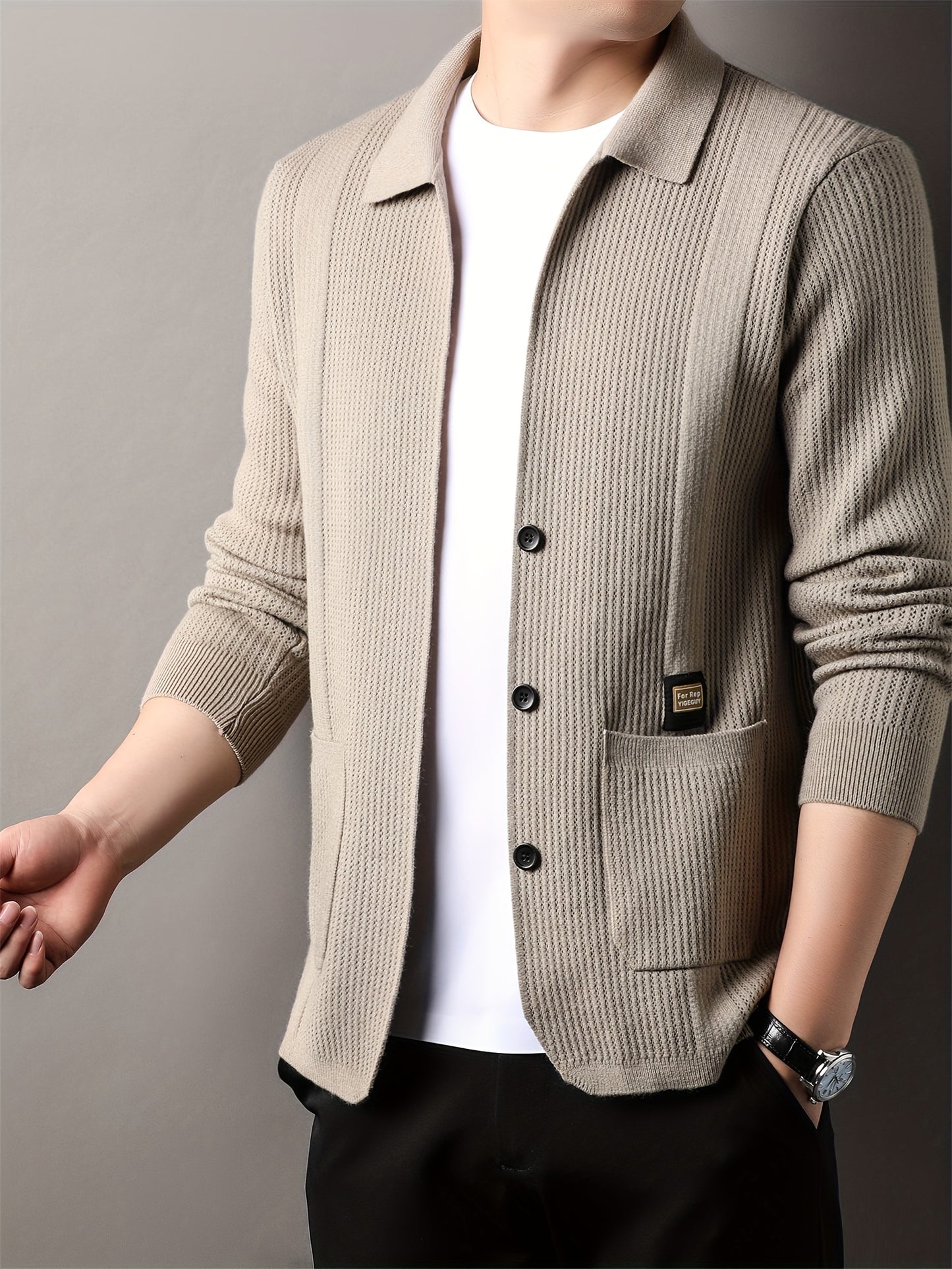 Casual V-neck cardigan for men in solid color with pockets, ideal for fall/winter.