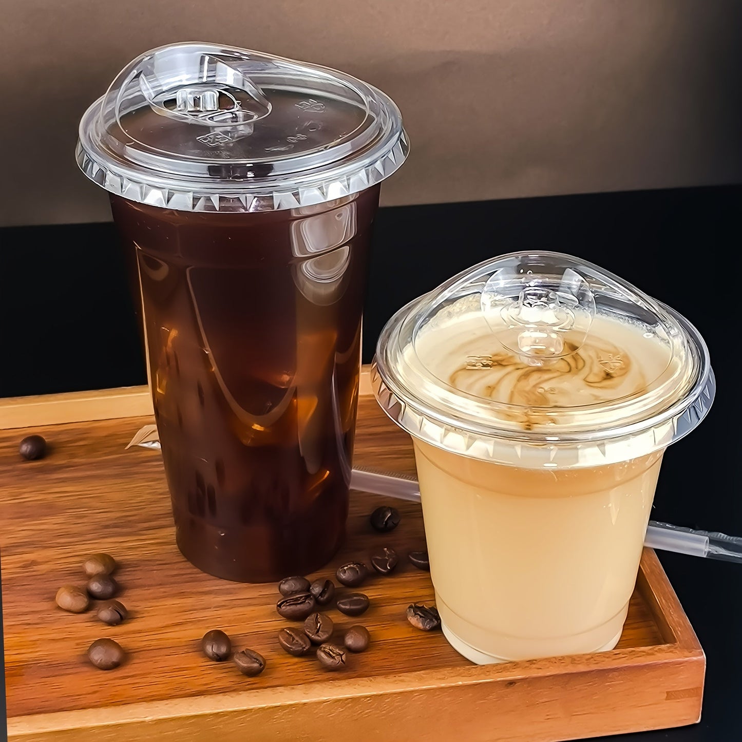 Set of 50 Disposable Coffee Cups with Lids, Made of Clear BPA-Free Plastic - Great for Parties, Holidays, and Weddings - Available in Various Sizes (9oz/10oz/14oz/16oz) - Perfect for Iced Beverages