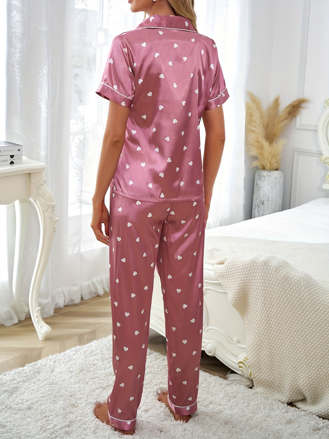 Heart Print Pajama Set: Short Sleeve Top & Elastic Waistband Pants for Women's Sleep and Lounge Wear