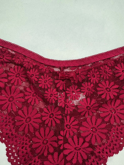 Sexy maroon lingerie set includes bra and matching panties with floral lace design and intricate pattern. Nylon/elastane blend, machine washable. Ideal for teens and special occasions.