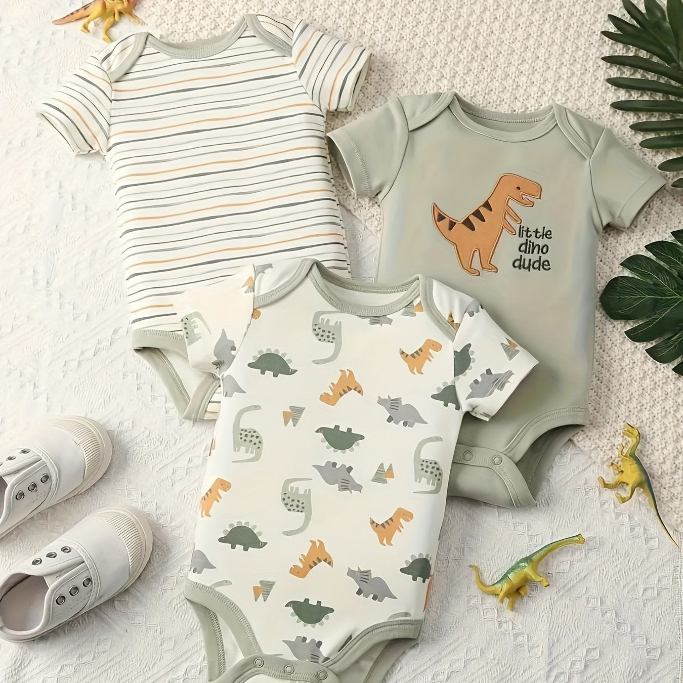 Baby's Dinosaur/Stripe Pattern Bodysuit