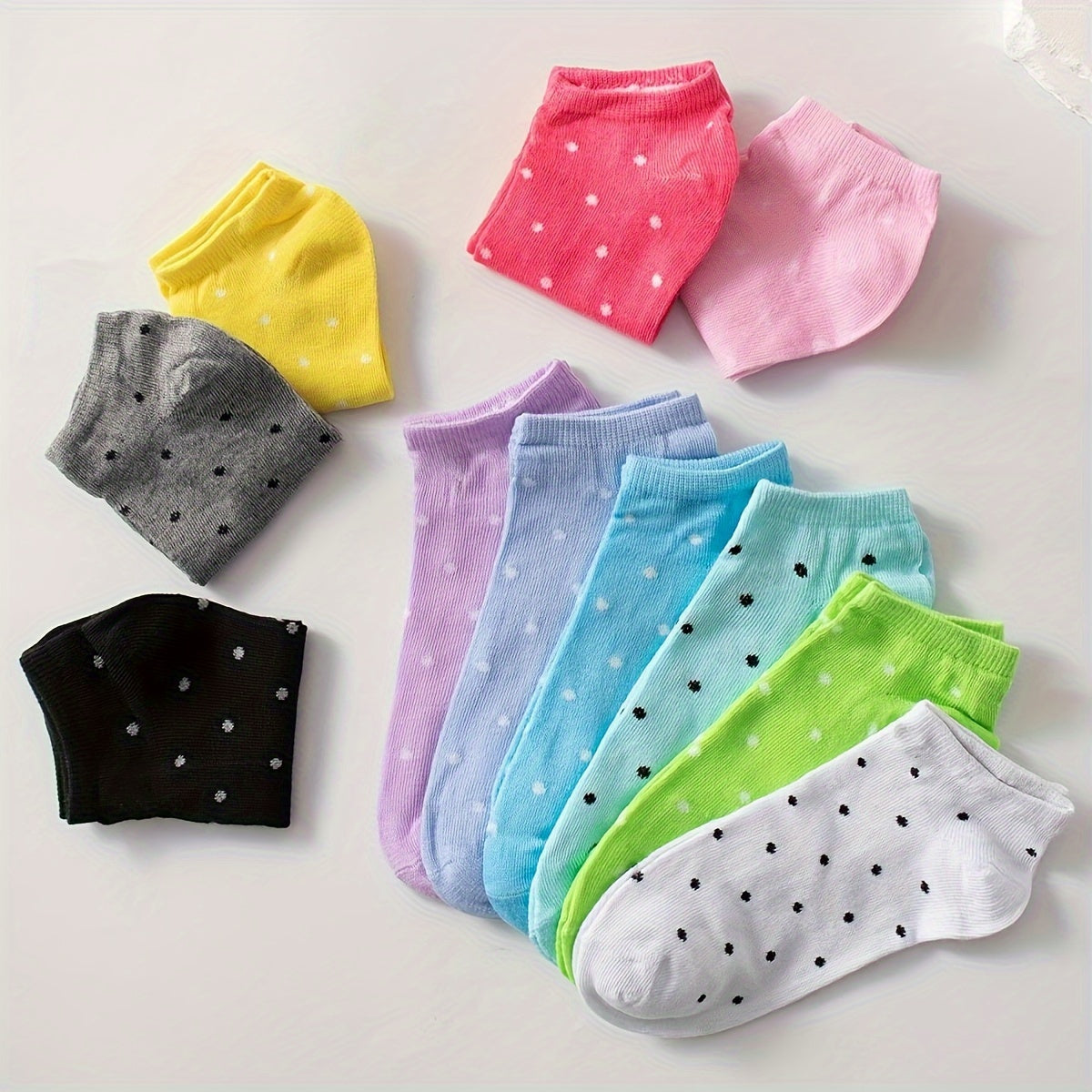 50 pairs of candy-colored low cut ankle socks, soft and comfortable, for women.