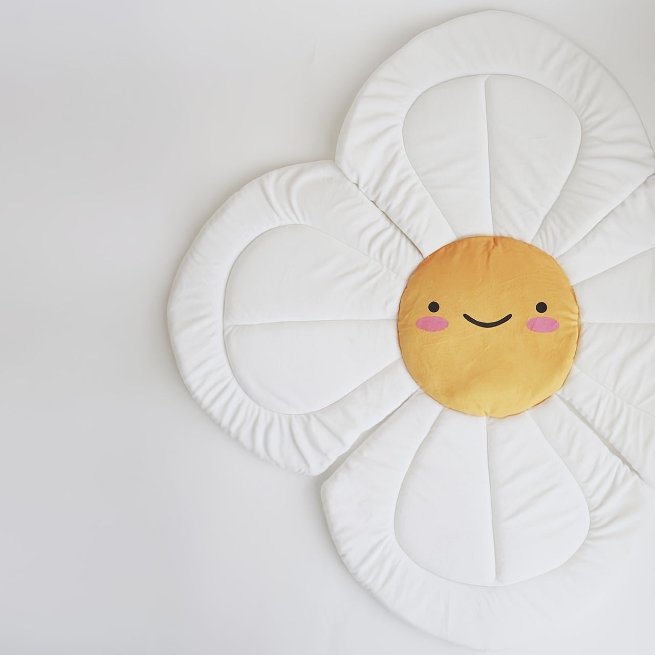 The Dearchuu Plush Bee Children's Bath Mat - Gentle, Grippy, Versatile for Children & Toddlers - Ideal for Bathing & Rest Time, Simple to Wash