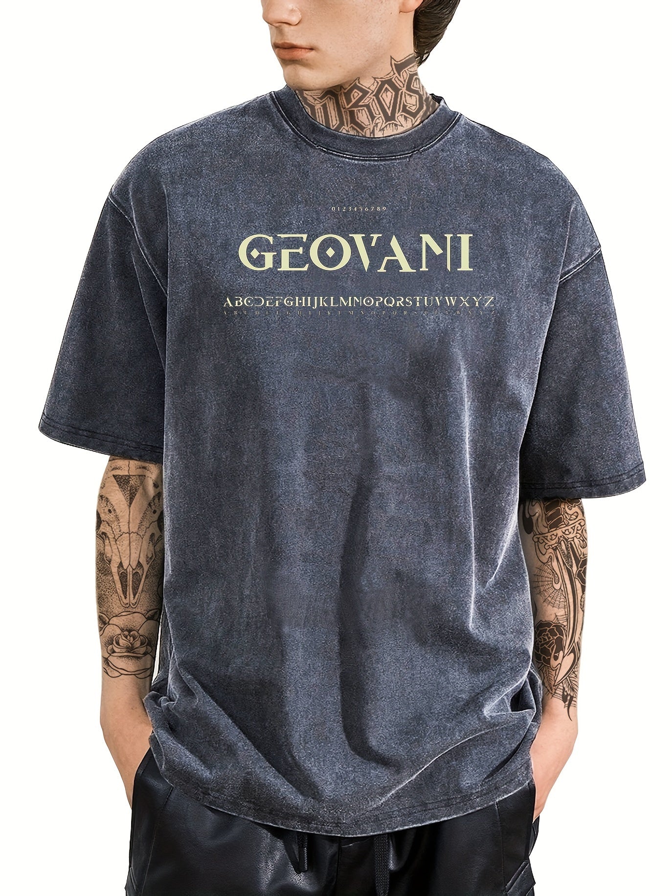 Men's black cotton t-shirt with "GEOVANI" letter print - vintage-inspired, casual fit, perfect for summer.