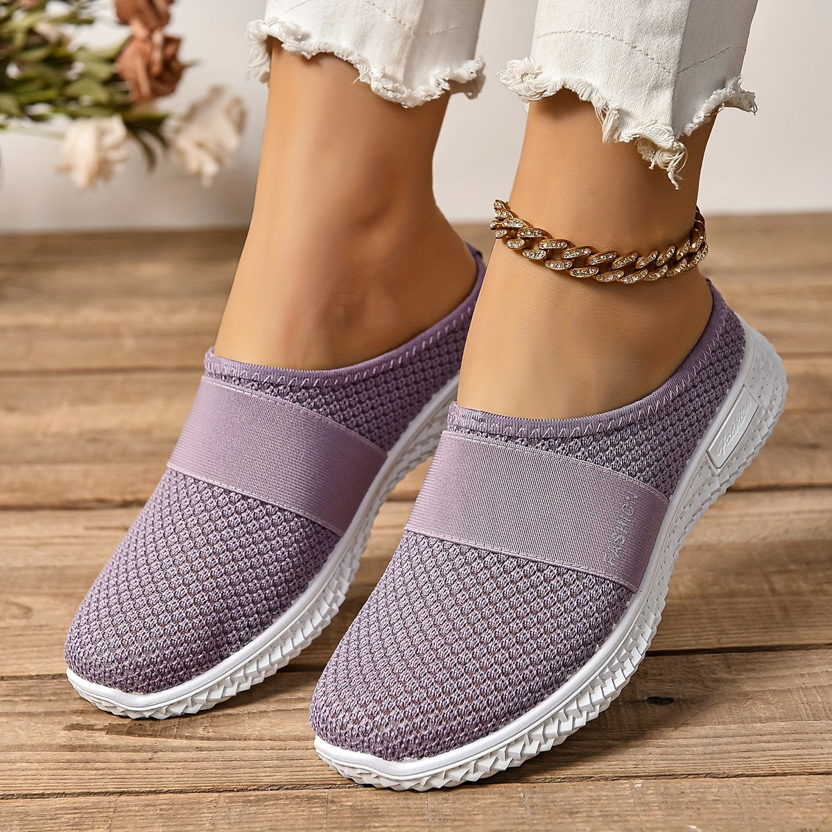 New breathable mesh half slipper shoes for women with comfortable sole for summer