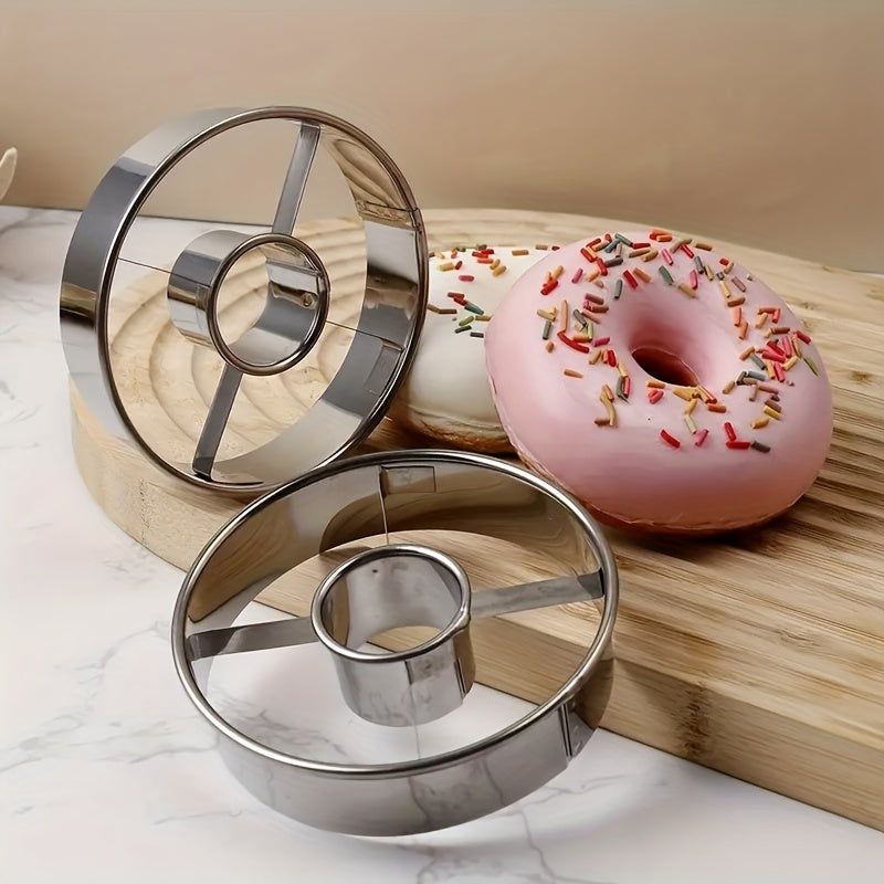 Set of Stainless Steel Donut Cutters - Ideal for Making Chocolate Cakes, Mousse, and Cookies | Sturdy Baking Utensil with Consistent Cutting Design for Mouthwatering Pastries