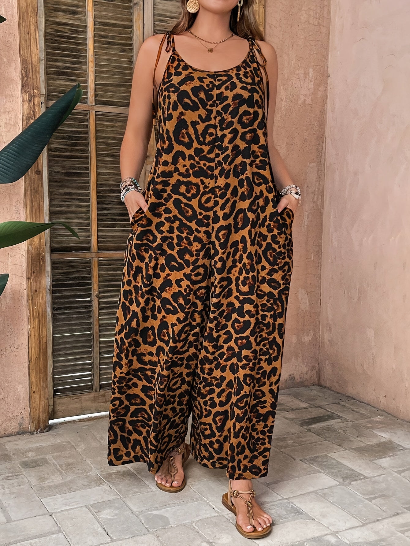 Plus Size Leopard Print Jumpsuit - Scoop neck, knit fabric with stretch, 100% polyester, all-season with pockets, 165 g/m².