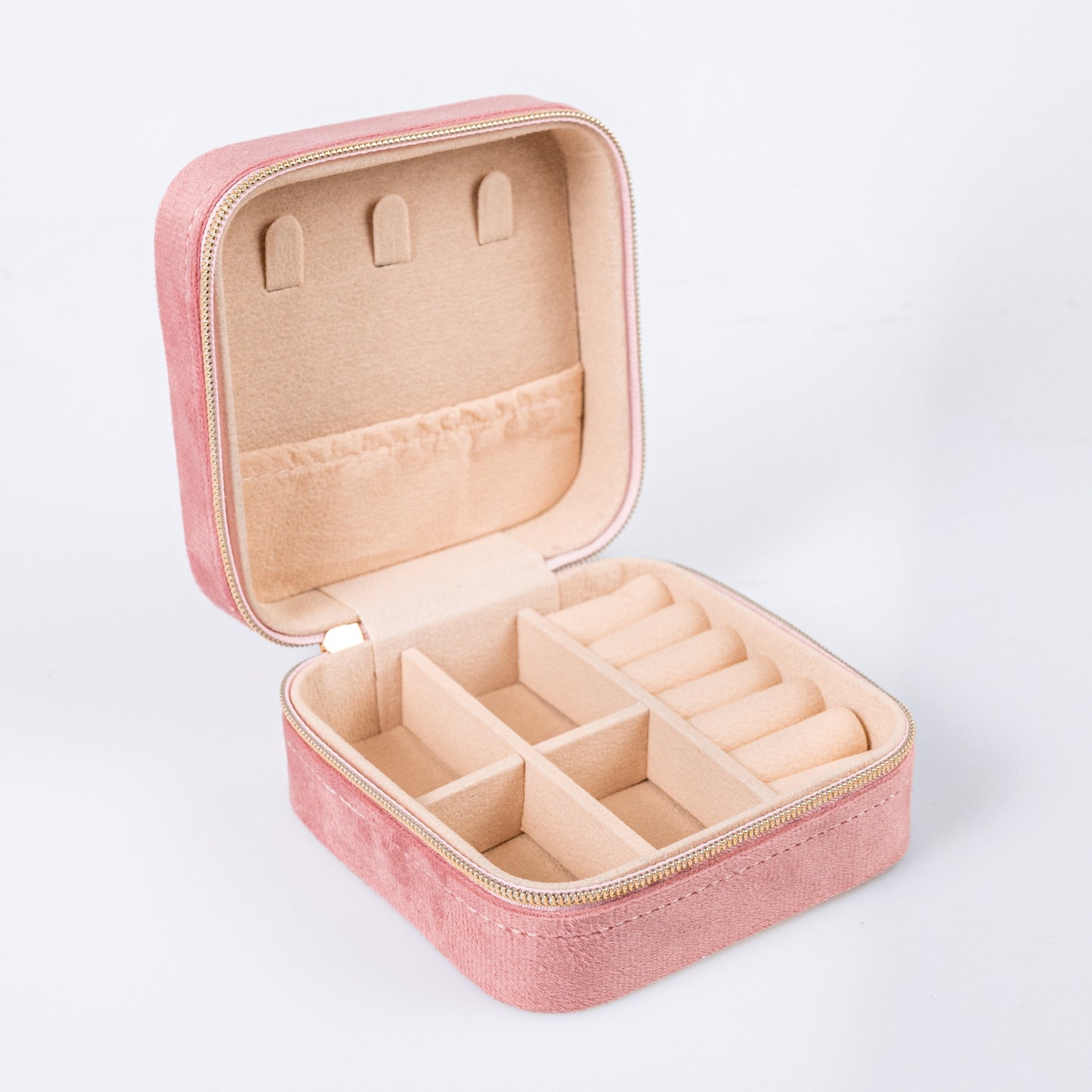 Venus Velvet Jewelry Box: Portable organizer for travel with compartments for earrings, necklaces, and rings. No power needed. Perfect for jewelry making and display.