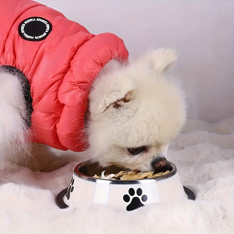 High-quality stainless steel pet bowl with non-slip base, easy to clean, ideal for dog and cat food or water, offered in three sizes.