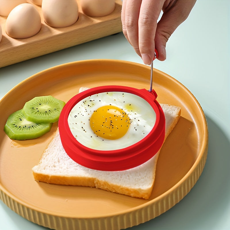 Set of Two Heart-Shaped Silicone Egg Rings, Non-Stick Frying Molds for Pancakes, Omelettes, and Poached Eggs - Safe for Food Contact