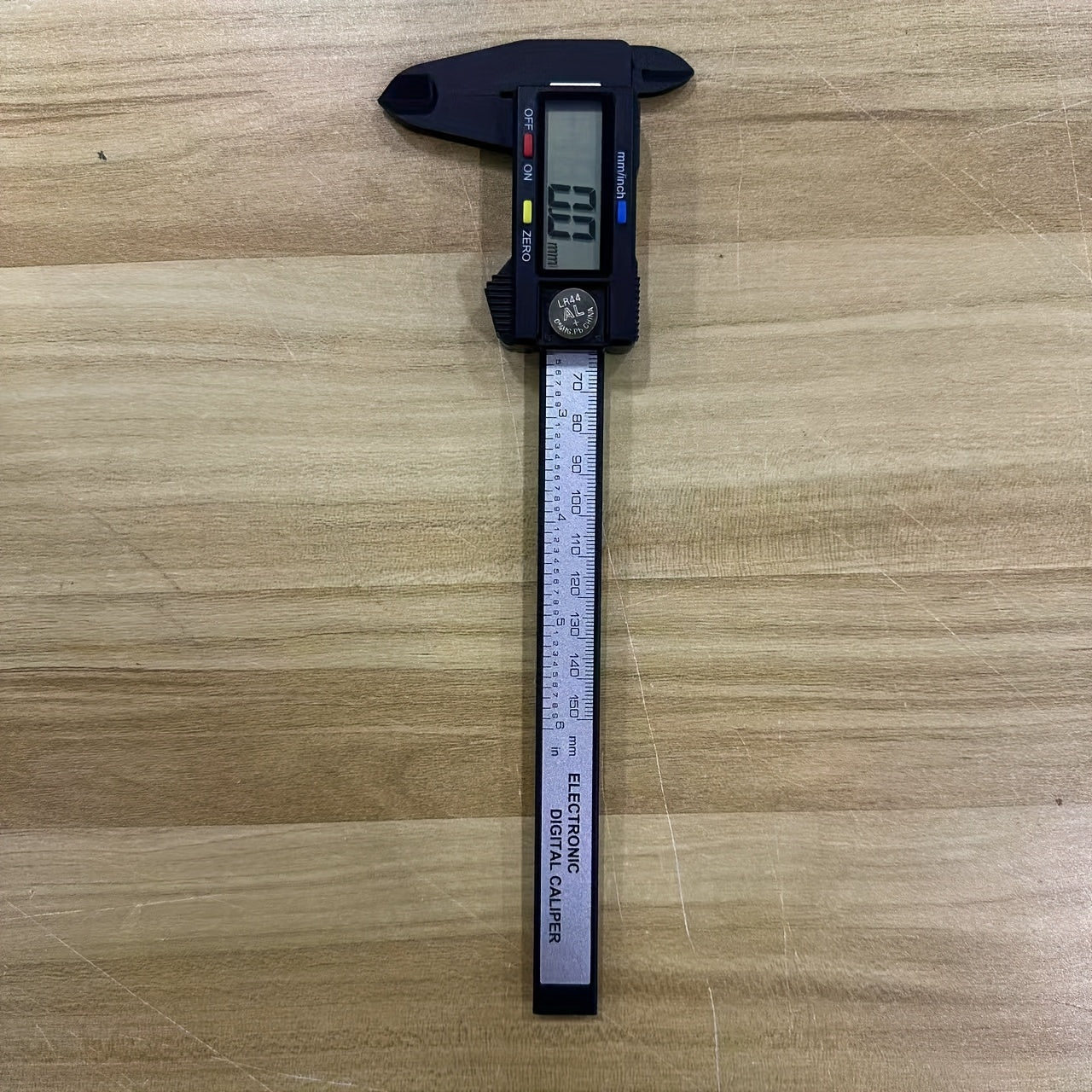 1pc Precision Digital Caliper, 150mm Electronic Vernier with LCD Display, Battery Operated, 0.1mm Accuracy, Plastic Material, Non-rechargeable PPSU Case.