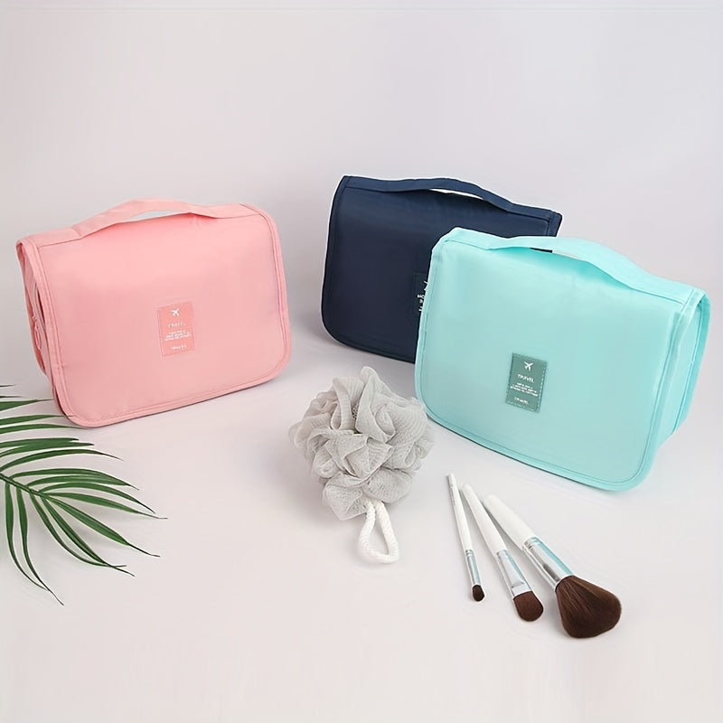 The Travel Organizer Bag is well-equipped for all your needs, with multiple layers for dry/wet separation. Ideal for moms and makeup storage, this bag is made of durable polyester and comes in stylish striped, green, and blue options.